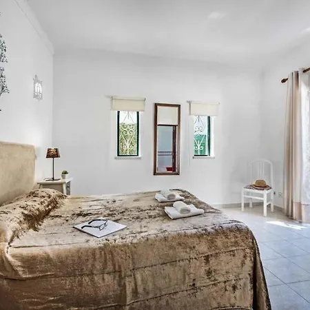 Areias De Sao Joao Sleeps 10 Pool Air Con *